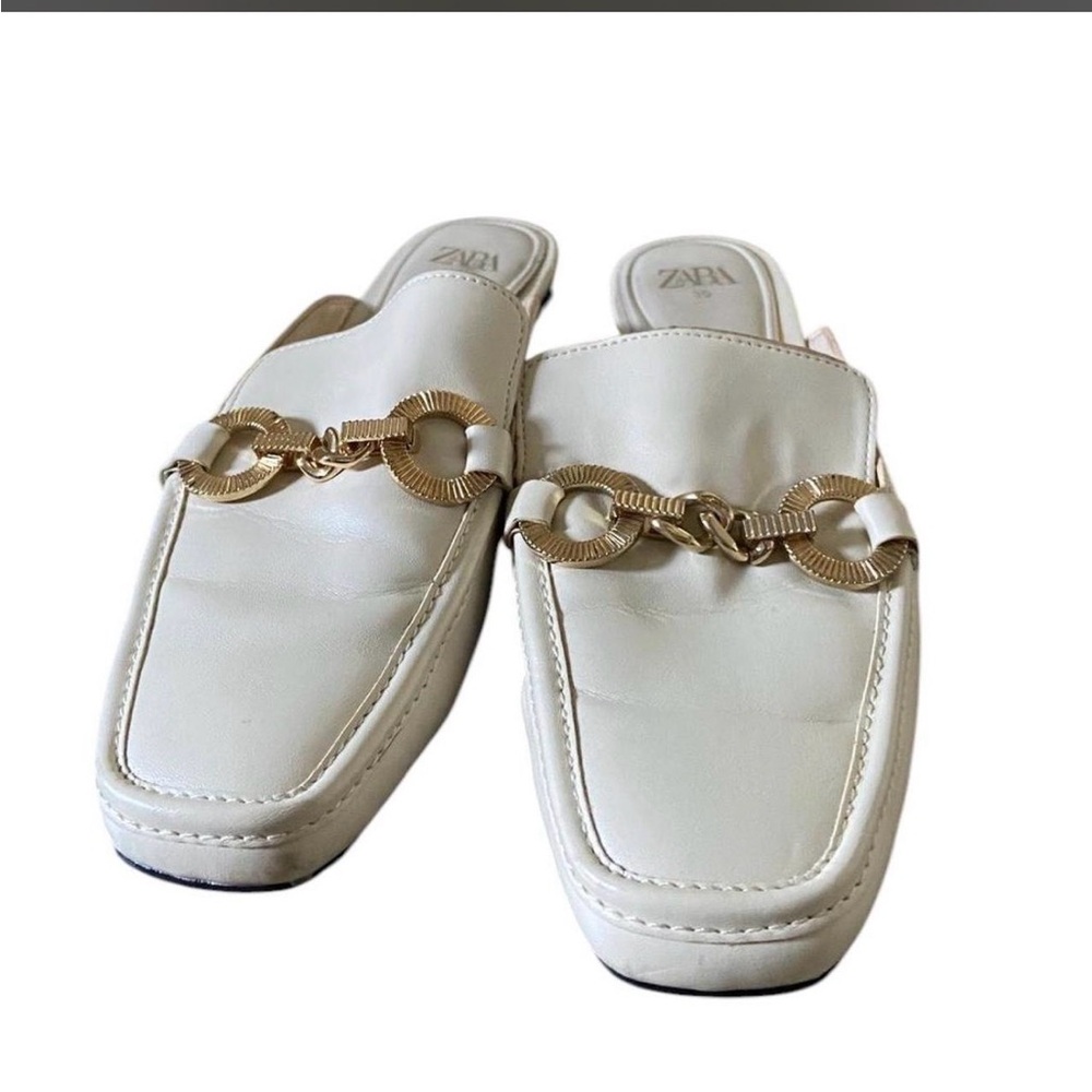 Zara Cream Leather Chain-Trim Mule Loafers